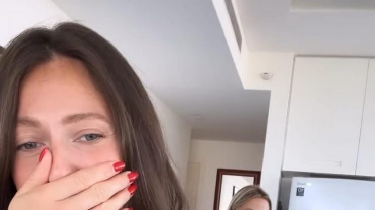 VIDEO. Cântăreața Raluka, printre românii pe care războiul din Israel i-a prins acolo: „M-am panicat un pic și am început să strig un pic la ei, la toată lumea, să se grăbească”