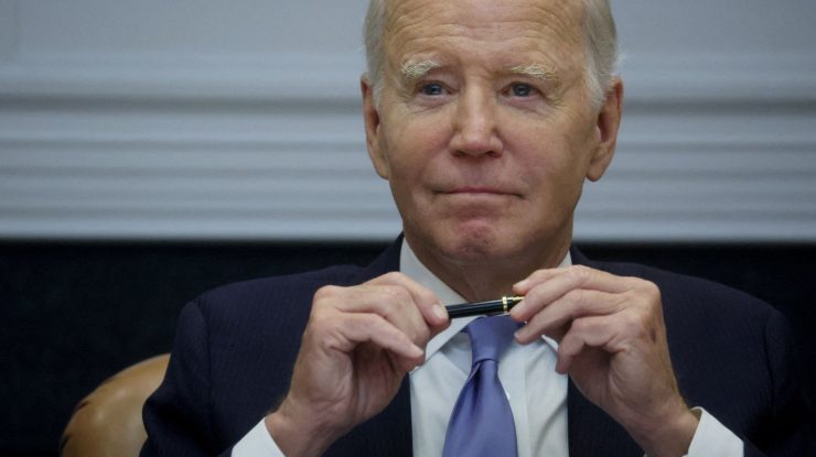 Pot Statele Unite să susțină două războaie, dar să aibă și investiții? Biden: „Voi trimite Congresului o solicitare urgentă de buget”