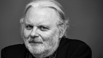 Premiul Nobel pentru Literatură îi revine norvegianului Jon Hosse. Dramaturgul a fost recunoscut pentru „piesele sale inovatoare”