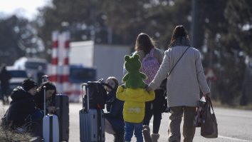 România oferă sprijin cetăţenilor ucraineni nevoiţi să fugă din calea războiului din Israel. La 16 octombrie, un alt transport va sosi pe Aeroportul Internaţional Avram Iancu