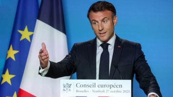 Dreptul la avort va fi în Constituția franceză anul viitor, promite Macron