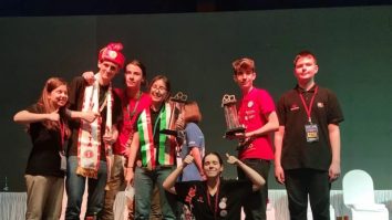 Elevii români sunt campioni la robotică. Echipa de robotică a României cucerește locul I la campionatele internaționale din Coreea de Sud și India