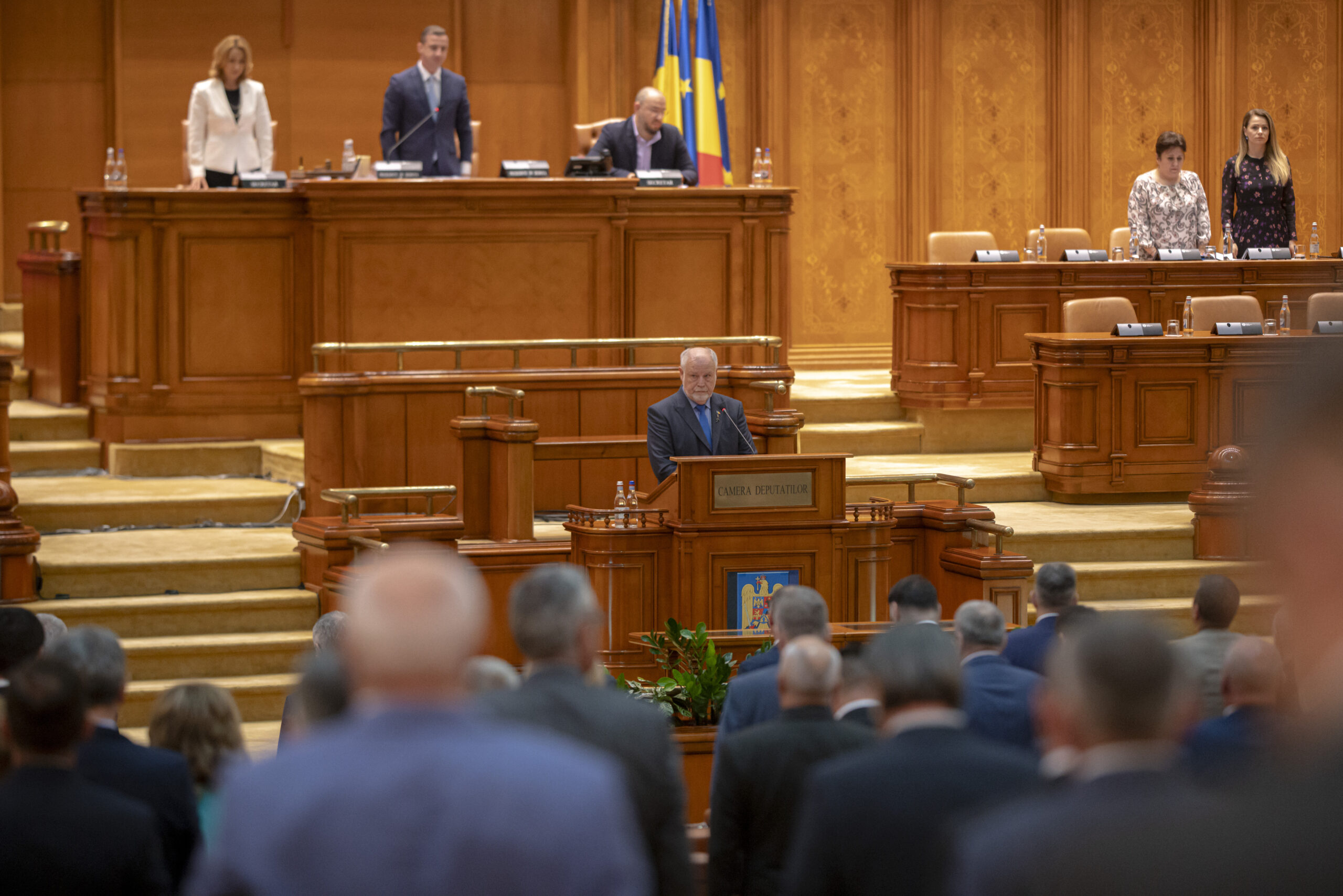 Legea pensiilor a fost adoptată de Camera Deputaţilor. Ciolacu: Pensiile vor creşte de două ori anul viitor