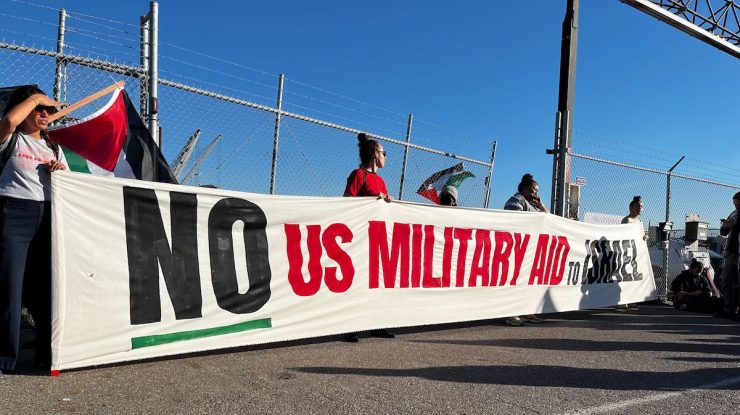 LIVE UPDATE. Război în Israel, ziua 28. VIDEO. Protestatarii care cer încetarea focului în Gaza au blocat vineri o navă de aprovizionare militară americană care părăsea portul Oakland