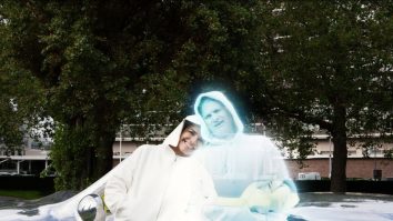 Nuntă ca-n Metaverse. O femeie din Spania se va căsători cu Inteligența Artificială