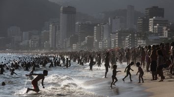 Canicula lovește emisfera sudică. În Rio de Janeiro, temperatura resimţită a fost de 58,5 grade Celsius