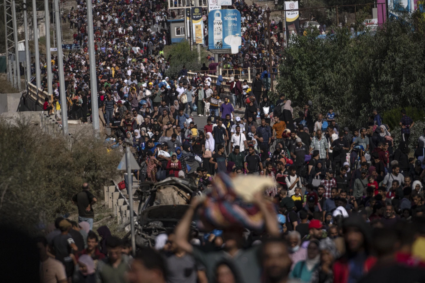 Război în Israel, ziua 36. Armata israeliană neagă afirmațiile potrivit cărora ar fi asediat cel mai mare spital din Gaza și spune că  că bebelușii din Al Shifa vor fi evacuați mâine la un „spital mai sigur”