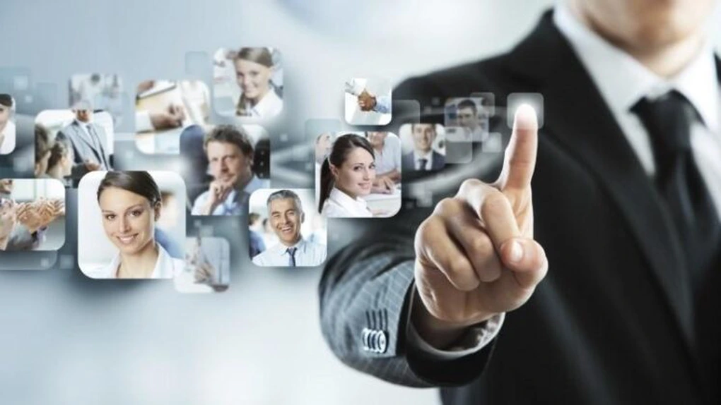 Inteligența artificială crește productivitatea zilelor. Angajații ar putea lucra doar patru zile pe săptămână