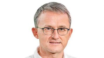 ZF 25. Cristian Hostiuc, directorul editorial al ZF: Ce ne aşteaptă în următorii 25 de ani! Avem nevoie de un PIB de 1.000 de miliarde de euro. Cine îl va face?