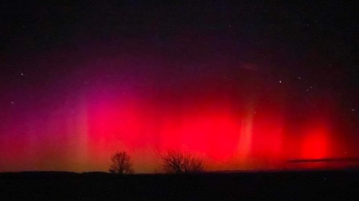 FOTO. Aurora Boreală este vizibilă în această seară pe cerul României. Cum apare fenomenul