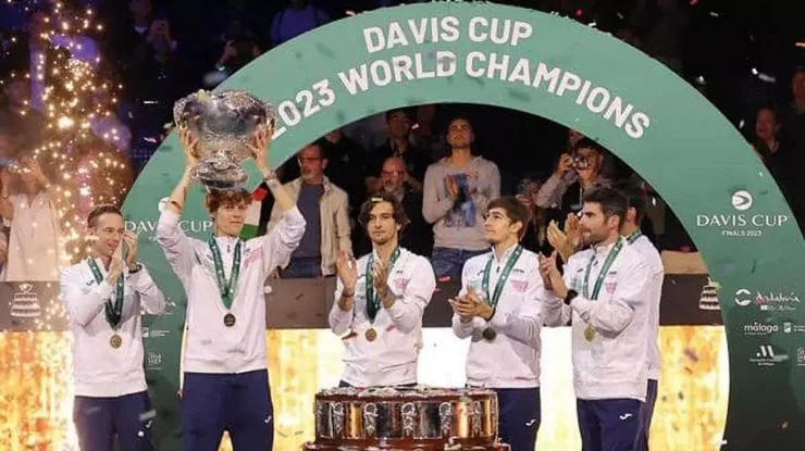 Italia câștigă Cupa Davis. Jannik Sinner l-a surclasat pe australianul Alex de Minaur