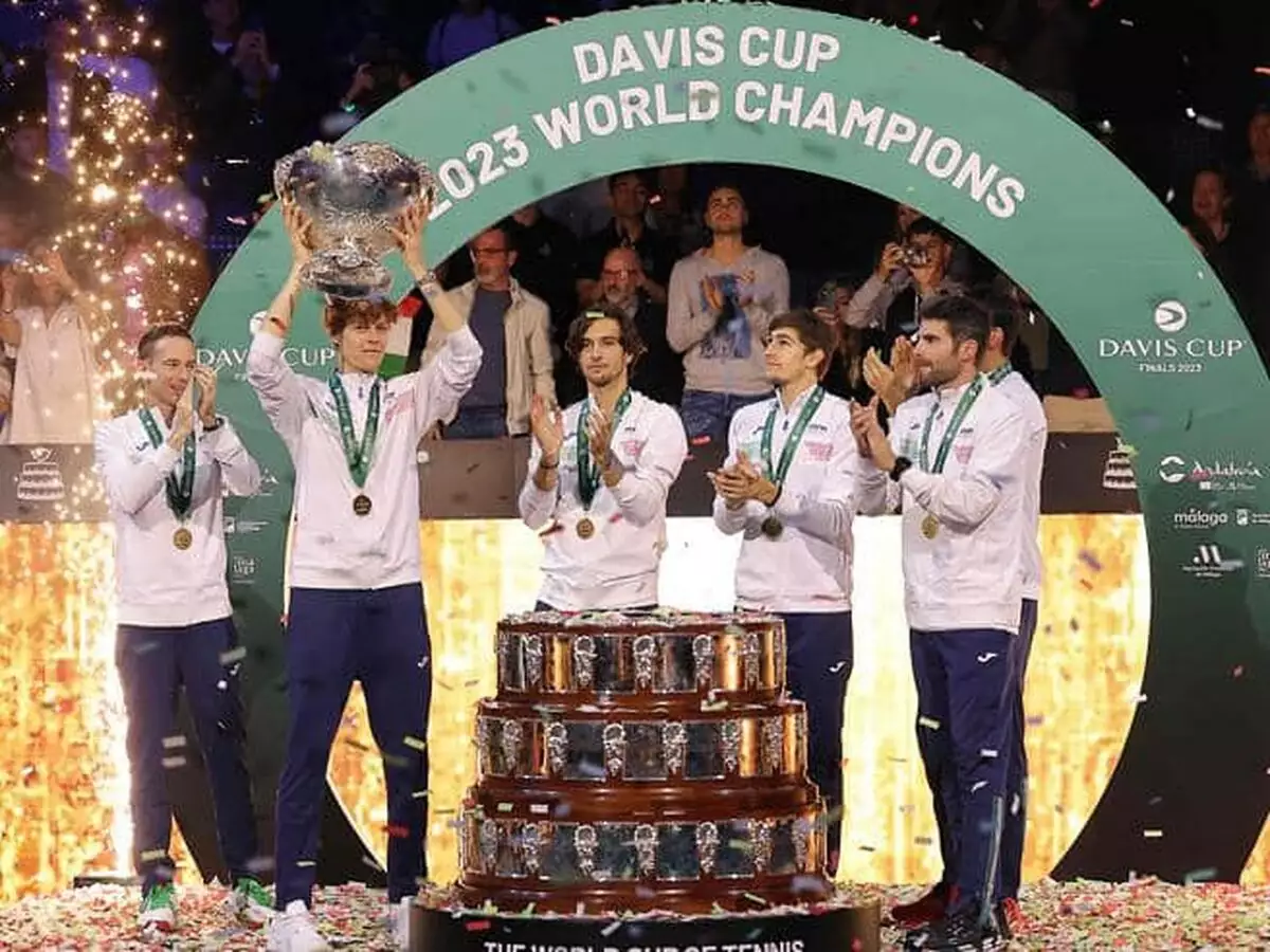 Italia câștigă Cupa Davis. Jannik Sinner l-a surclasat pe australianul Alex de Minaur