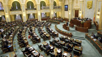 Legea pensiilor intră azi la vot final în Senat. Marcel Ciolacu susține că au fost clarificate toate aspectele, inclusiv cele privitoare la sursele de finanțare