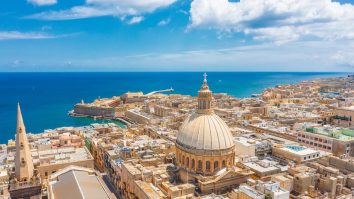 Topul destinațiilor de vacanță pentru 2024. Expedia Group prezintă opt tendințe de călătorie pentru anul următor