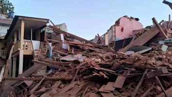 Un cutremur de 6,4 grade de scara Richter a lovit Nepalul. Peste 100 de persoane au murit