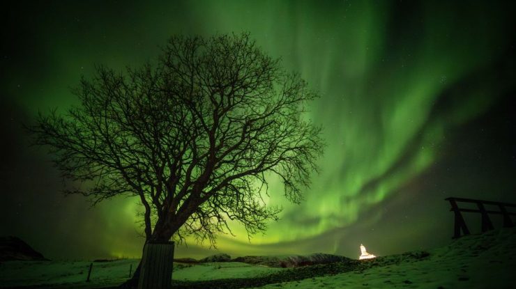 FOTO-VIDEO. Imagini inedite cu aurora boreală din avion. Un pilot a surprins fenomenul în timpul unui zbor spre Lisabona