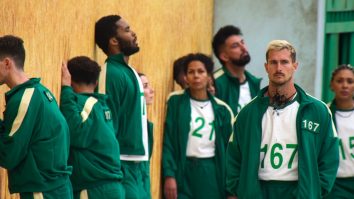 Primele cinci episoade din „Squid Game: The Challenge” au fost lansate astăzi de Netflix. 456 de concurenți luptă în diverse jocuri