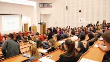 În 7 din 8 regiuni din România, doar 1 din 4 tineri are studii superioare. Sociolog: „Absolut totul e legat de cum e guvernată țara. Toate lucrurile astea nu pot fi reglate la nivel micro”