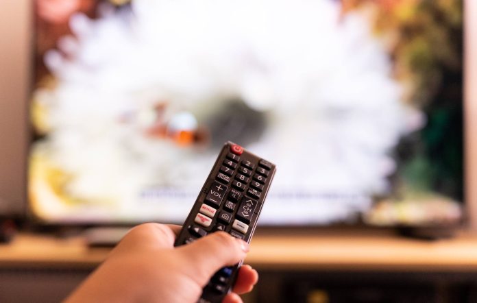 STUDIU. Generația Z vrea mai puțin sex în filme și televiziune. Explicația experților