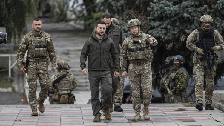 LIVE UPDATE. Ziua 674 de război în Ucraina. Volodimir Zelenski mulțumește SUA pentru ultimul pachet de ajutor, afirmând că securitatea Europei și a SUA se bazează pe un răspuns energic față de Rusia LIVE UPDATE. Ziua 674 de război în Ucraina. Volodimir Zelenski mulțumește SUA pentru ultimul pachet de ajutor, afirmând că securitatea Europei și a SUA se bazează pe un răspuns energic față de Rusia
