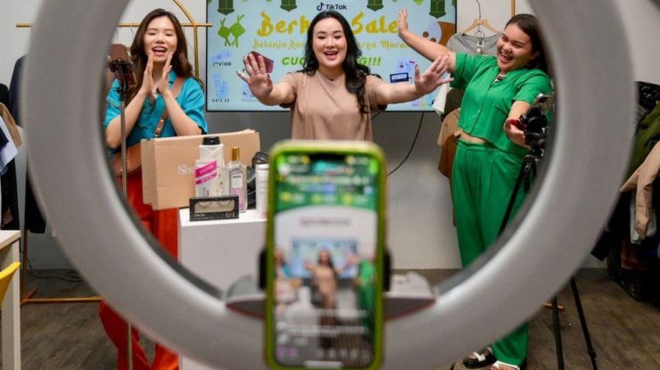 TikTok Shop revine în forță în Indonezia după ce a fost interzis. „Oferta de nerefuzat” făcută de TikTok