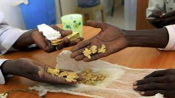 Aurul Wagner din Africa a adus Kremlinului 2,5 miliarde de dolari