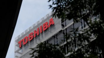 Toshiba a fost delistată de la bursa din Tokyo. Cine preia conglomeratul
