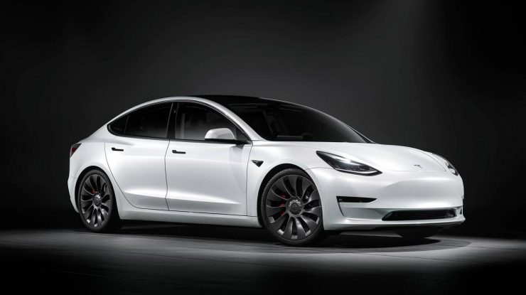 Cel mai popular model Tesla este gata pentru o reproiectare. Cum s-ar putea schimba Modelul Y