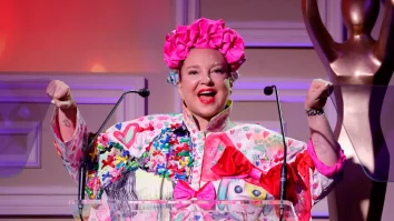 Sia a recunoscut public că a apelat la liposucție: „Vreau să știți că nu e rezultatul dietei sau al sportului”