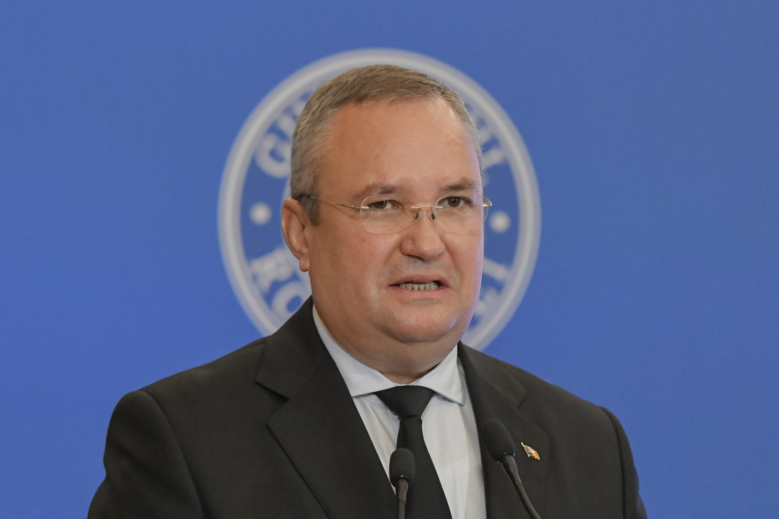 Nicolae Ciucă a convocat Senatul în sesiune extraordinară pentru a rezolva problemele fermierilor și transportatorilor