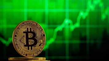 Bitcoin ar putea ajunge la 100.000 de dolari până în 2025