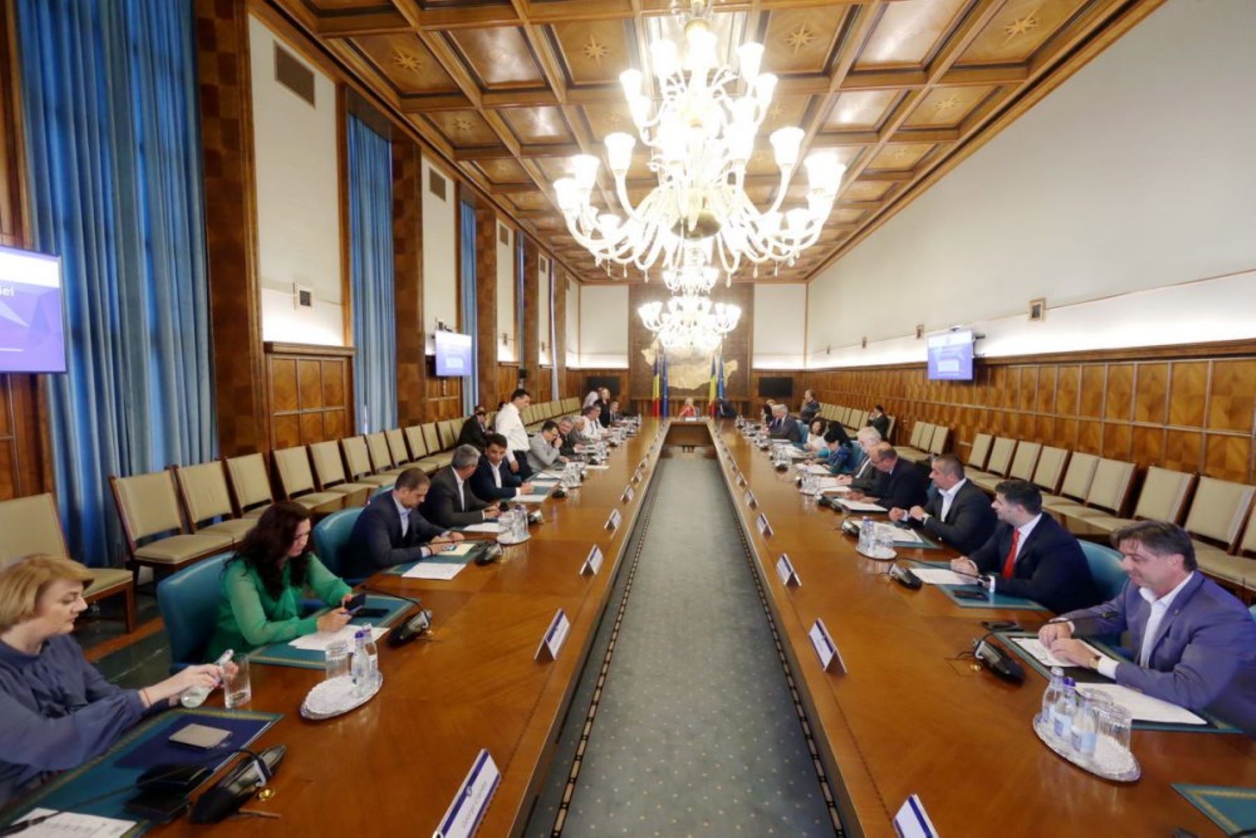 Se va repeta povestea problemei bugetare din 2023? Cât își propune statul să câștige din TVA în 2024