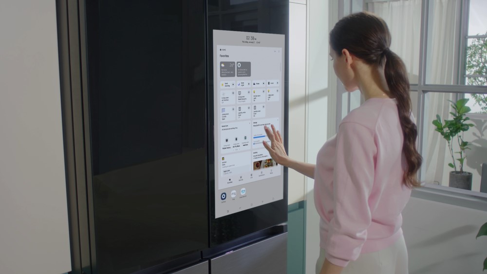Samsung lansează primul frigider ,,înzestrat” cu A.I.