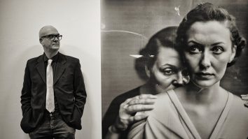 Cum păcălește Inteligența Artificială lumea fotografiei? Un artist vizual din Berlin deschide o galerie de artă generată de A.I.