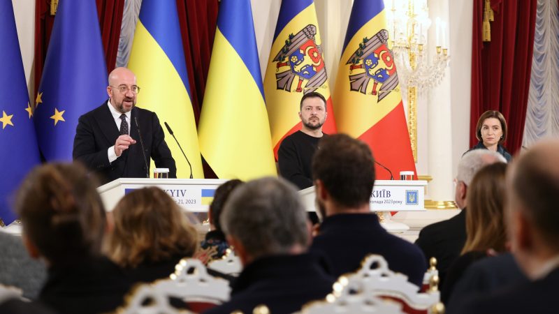 UE a decis să înceapă negocierile cu Ucraina și Moldova pentru aderare. Zelenski: „Este o victorie pentru toată Europa”