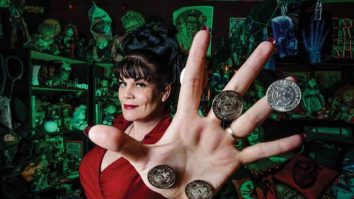 Primul „cyborg uman” din Cartea Recordurilor: O femeie din California are 52 de cipuri implantate în corp