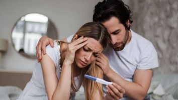 În România, un cuplu din cinci se luptă cu infertilitatea. Ce factori determină această problemă