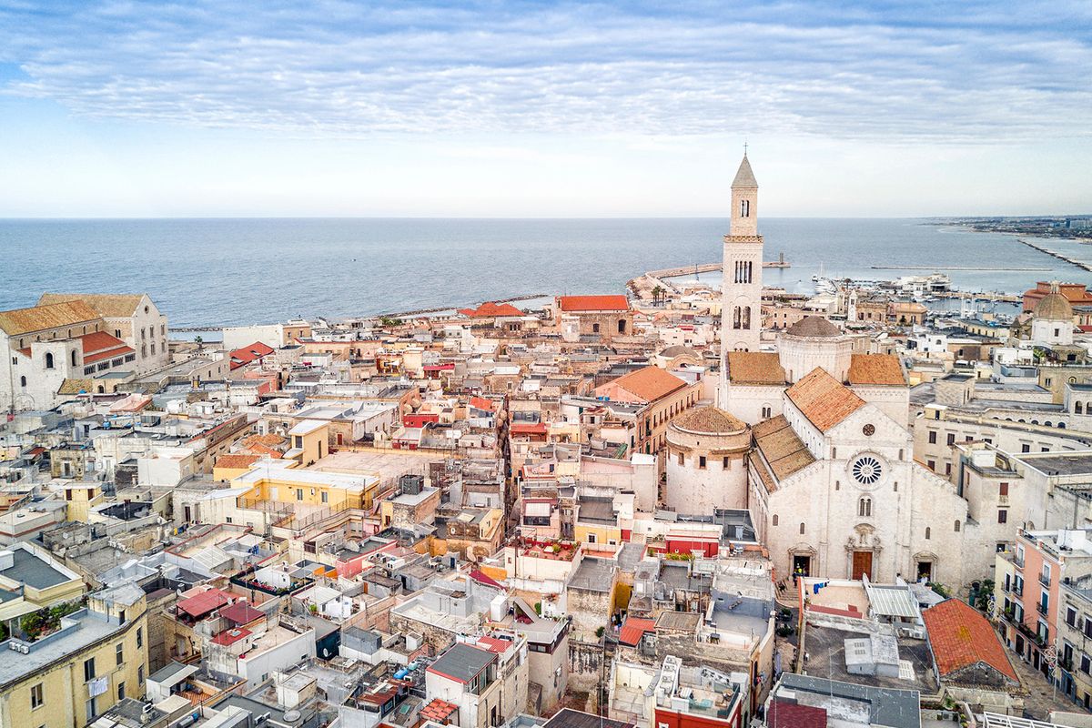 FOTO. Unde trăiești relaxat? Cele cinci orașe unde te poți muta