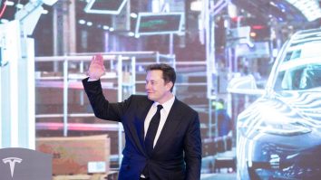 Musk deschide o școală și o universitate în Austin, din bani proprii