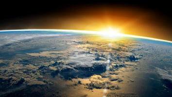 Ziua va avea 25 de ore în viitor: Ce ne arată studiile privind rotația Pământului