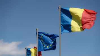 7 din 10 români cred că apartenența la UE aduce beneficii României. Câți ar vota la europarlamentare