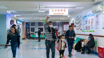 Un val de pneumonii amenință Europa. Un expert în sănătate avertizează că sistemele trebuie să se pregătească pentru ce e mai rău