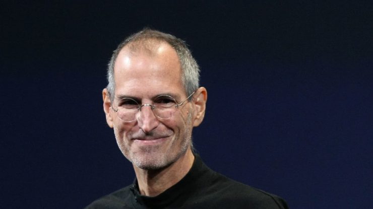 Un cec semnat de Steve Jobs către Radio Shack va fi scos la licitație. La ce valoare este estimat