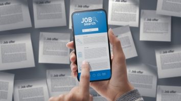 52% dintre angajații români vor un job nou în 2024, arată un studiu EJobs