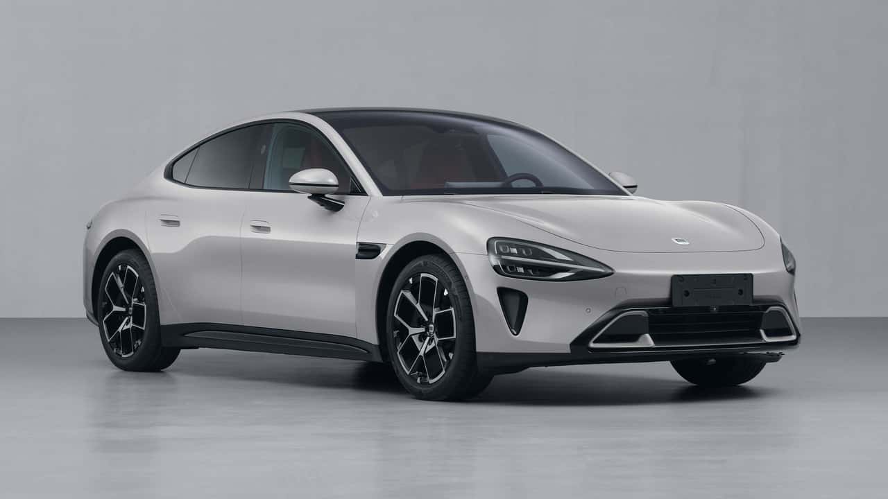 FOTO. Xiaomi lansează prima sa mașină electrică. Cum arată SU7