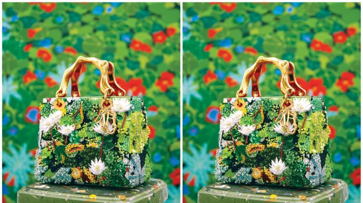Hilary Pecis transformă celebra Lady Dior Bag. Un artist român a recreat geanta cu modele tradiționale