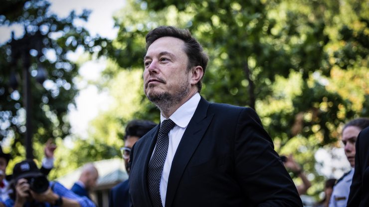 Cum și-au dublat averile primii 5 bogați ai planetei? Împreună dețin 869 de miliarde de dolari