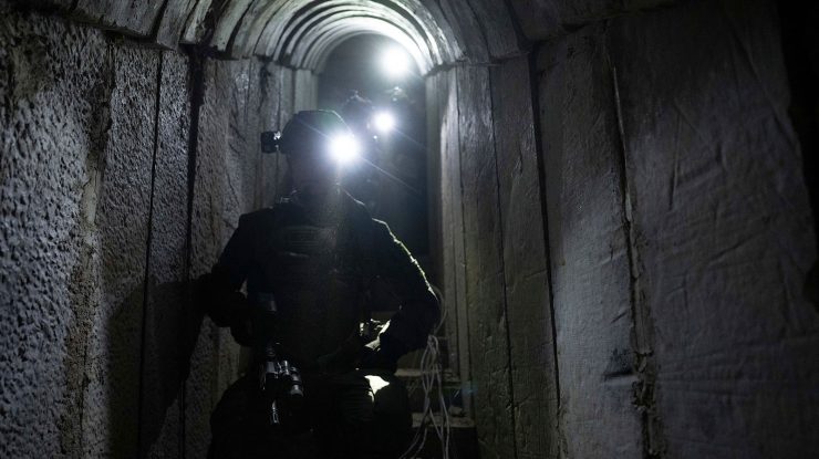 LIVE UPDATE. Războiul Israel-Hamas, ziua 97. Armata israeliană afirmă că Hamas a ținut ostatici israelieni în tunelurile găsite sub Khan Younis