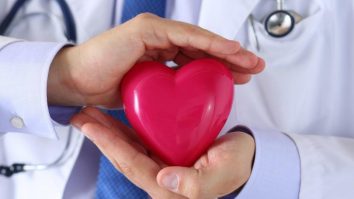 O inimă poate salva de acum mai multe vieți: Un spital din Carolina de Nord a descoperit o nouă tehnică de transplant