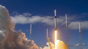 Rusia încearcă să blocheze accesul Ucrainei la rețeaua Starlink a lui Musk. Războiul electronic îi îngrijorează pe analiști